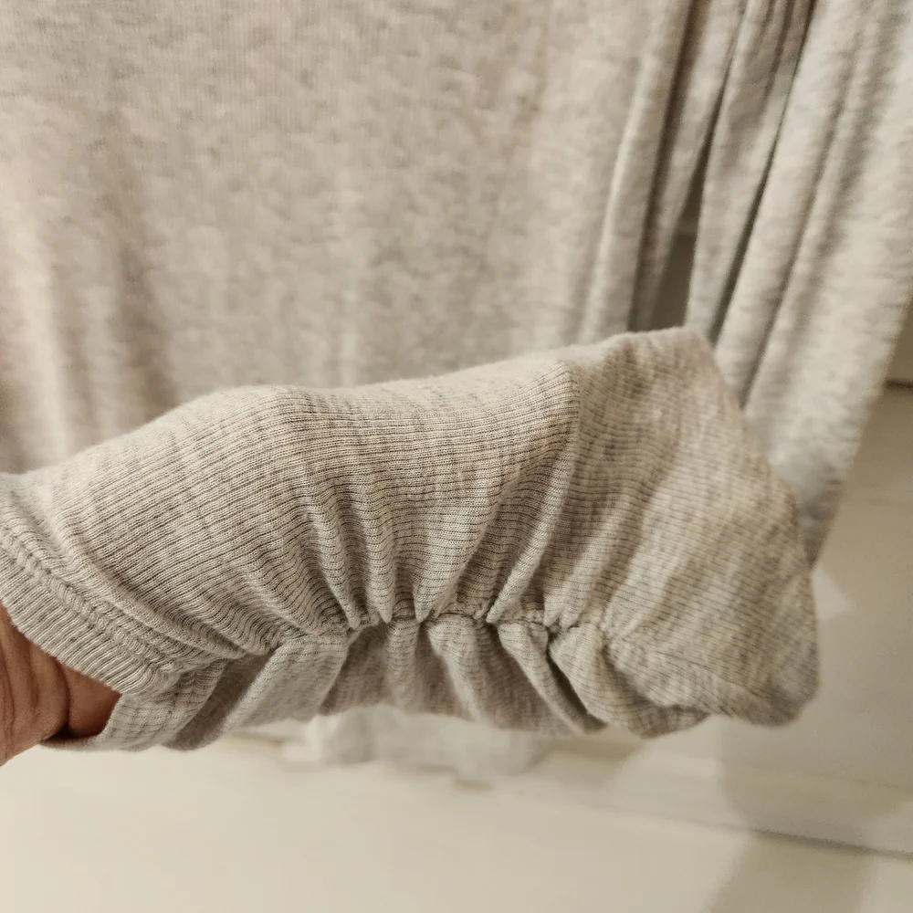 Fabletics Heather Gray Ribbed Top - Picture 3 of 3